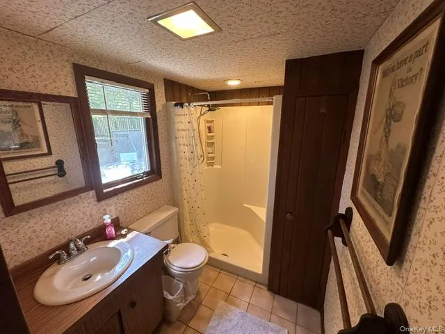 86 Gerard Walk Cherry Grove, NY 11782
