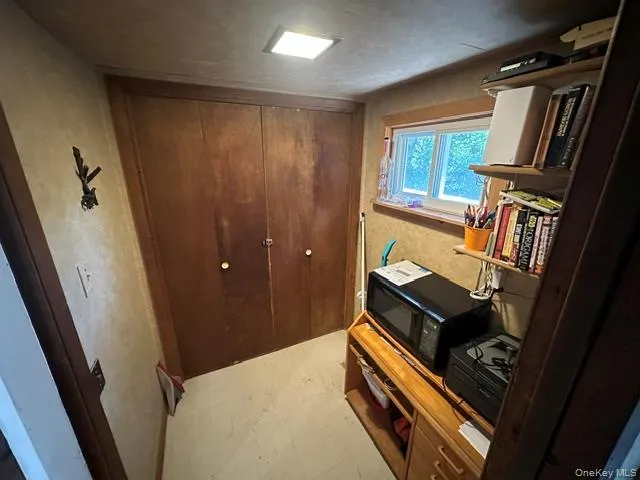 86 Gerard Walk Cherry Grove, NY 11782