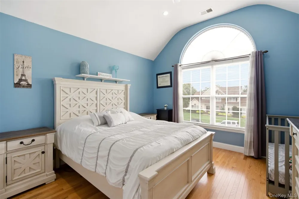 2 Sherwood Drive Shoreham, NY 11786
