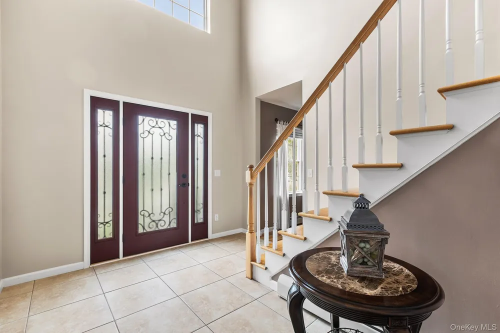 6 Apple Lane Highland, NY 12528