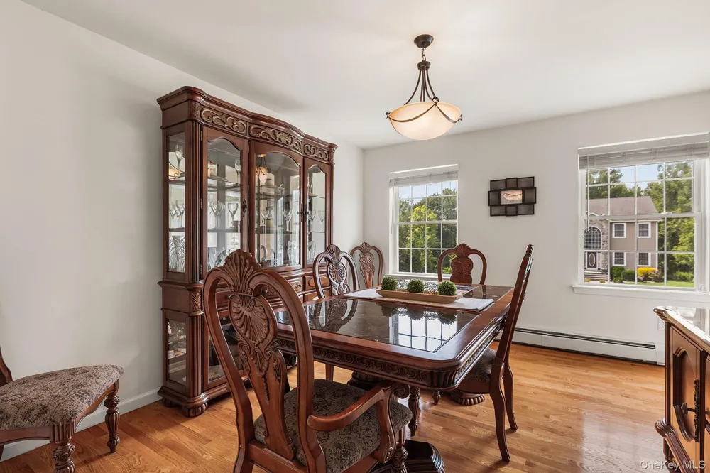6 Apple Lane Highland, NY 12528
