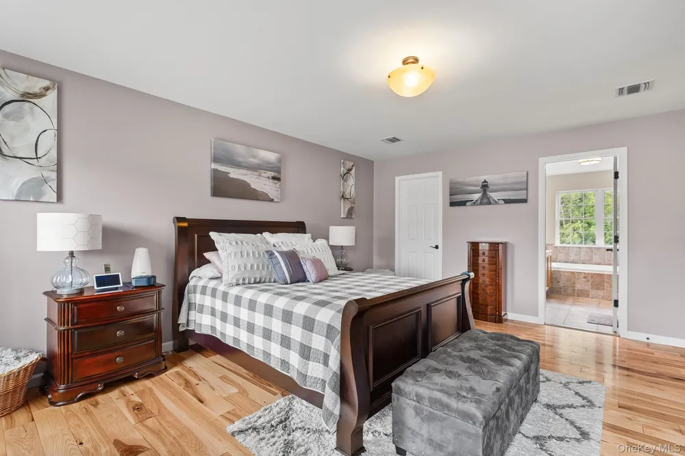 6 Apple Lane Highland, NY 12528