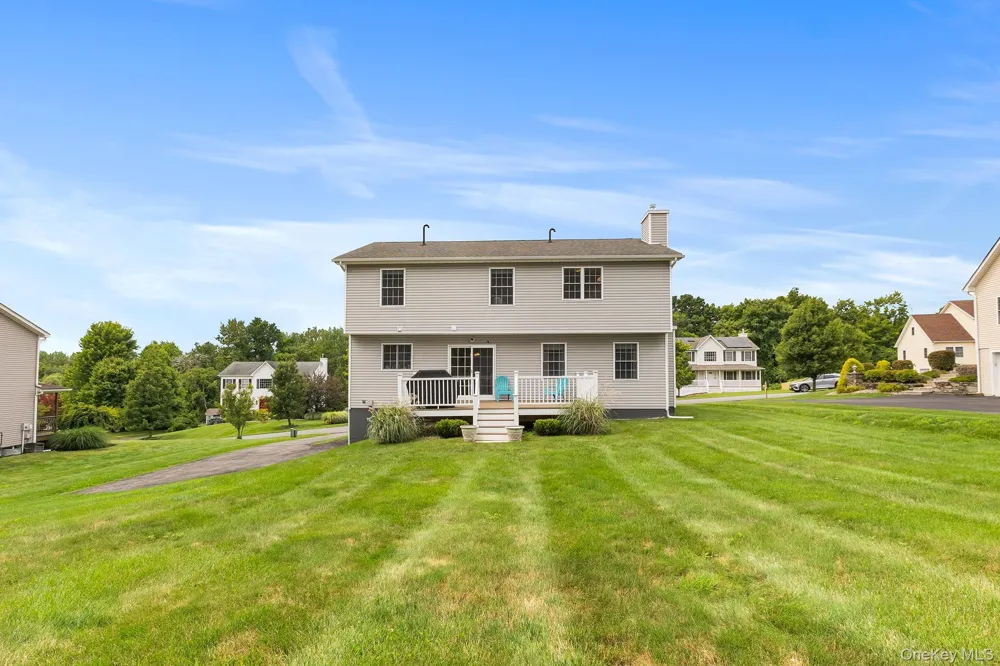 6 Apple Lane Highland, NY 12528