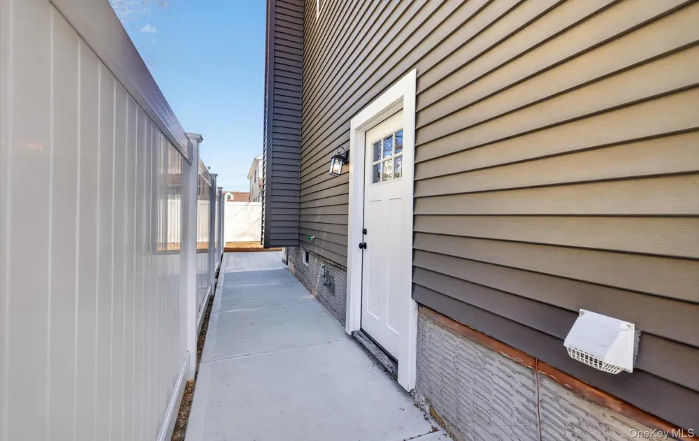 2461 third Avenue East Meadow, NY 11554