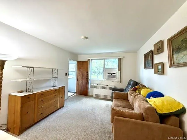 69-29 218th Street #Lower Bayside, NY 11364