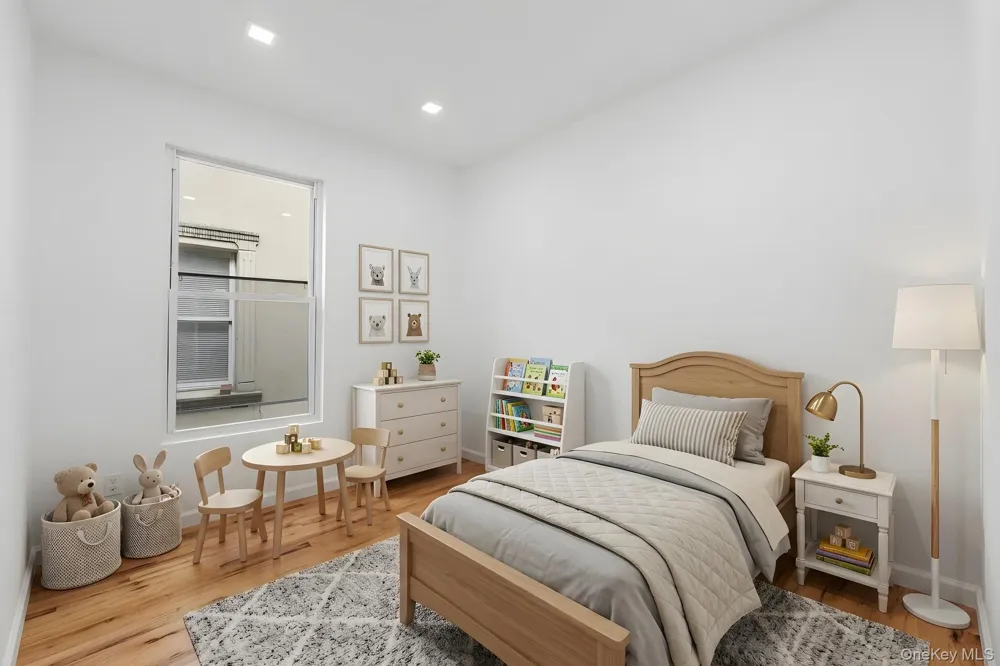 131-19 86th Road Richmond Hill, NY 11418
