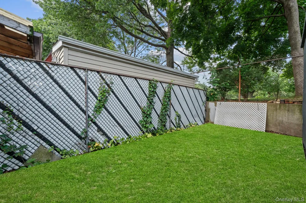 131-19 86th Road Richmond Hill, NY 11418