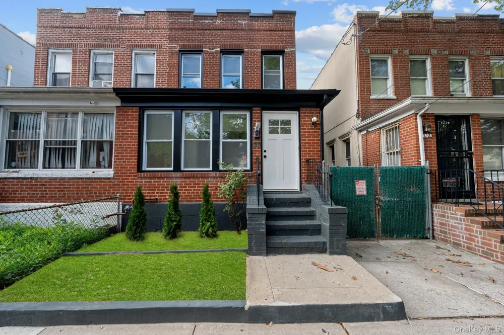 131-19 86th Road Richmond Hill, NY 11418