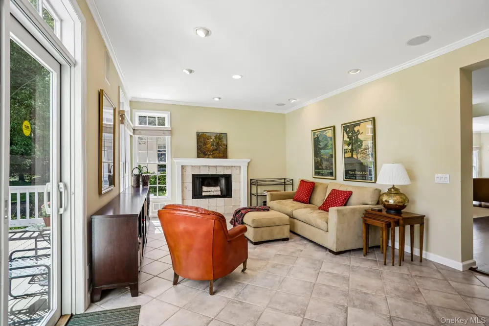 15 Doral Greens Drive E Rye Brook, NY 10573