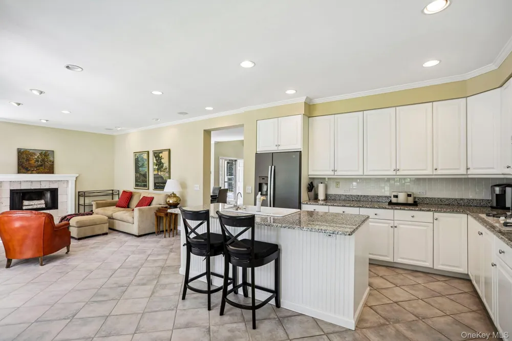 15 Doral Greens Drive E Rye Brook, NY 10573