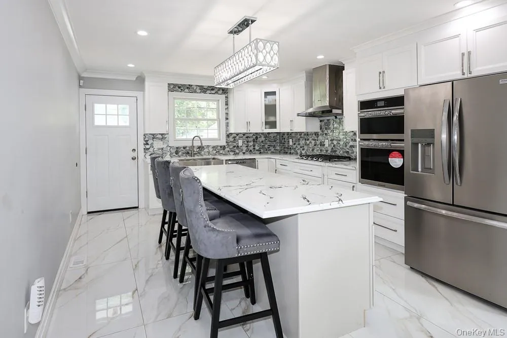 42 Celler Avenue New Hyde Park, NY 11540