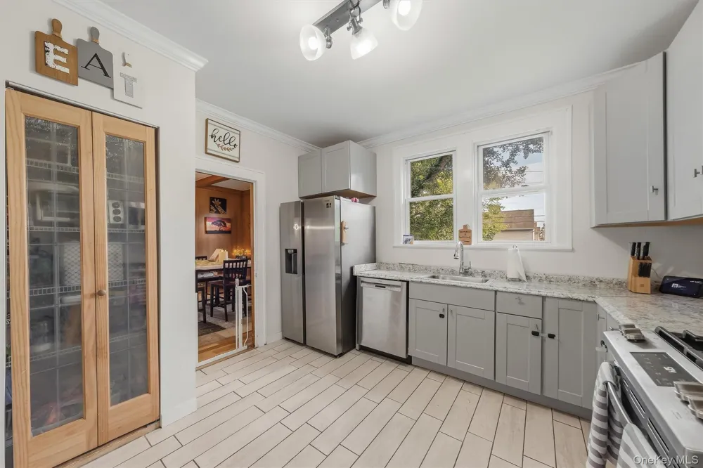 116 Fairview Avenue Poughkeepsie, NY 12601