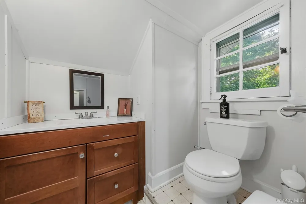 116 Fairview Avenue Poughkeepsie, NY 12601