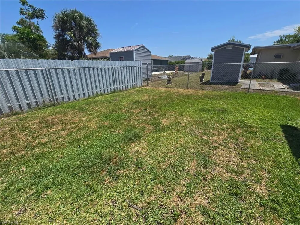 960 Hearty Street North Fort Myers, FL 33903
