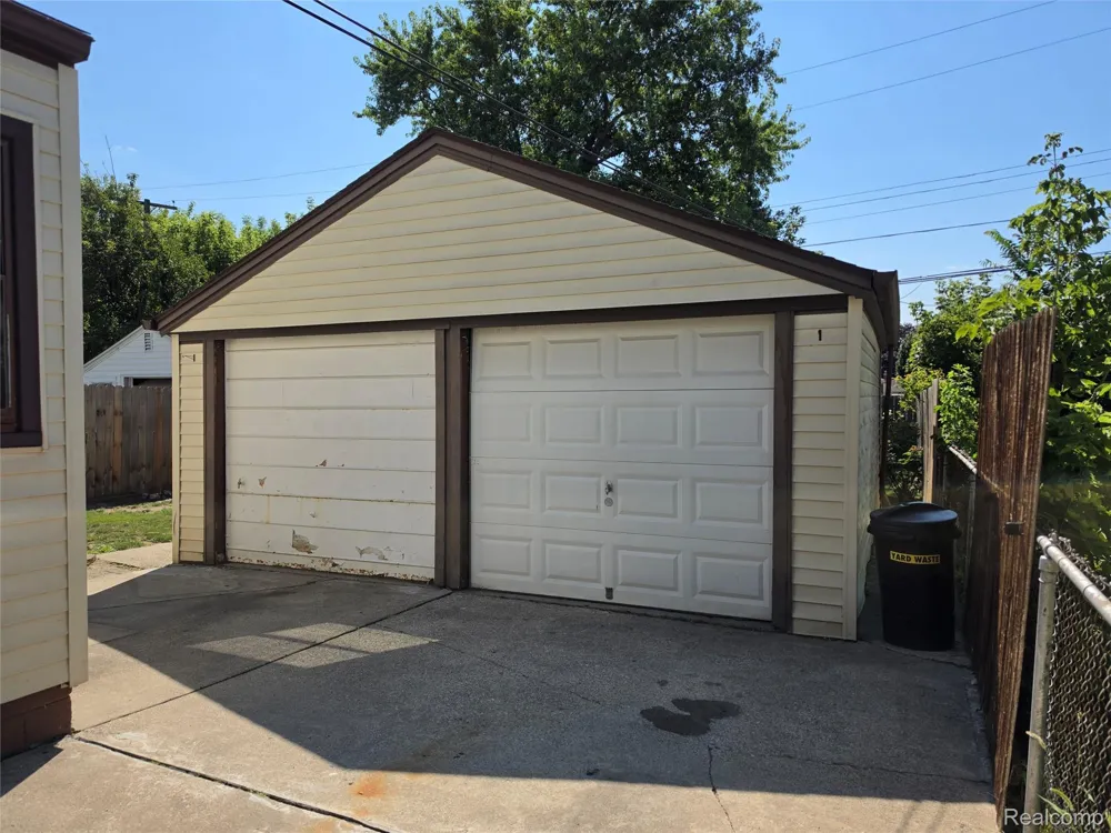 4930 Campbell Street Dearborn Heights City, MI 48125