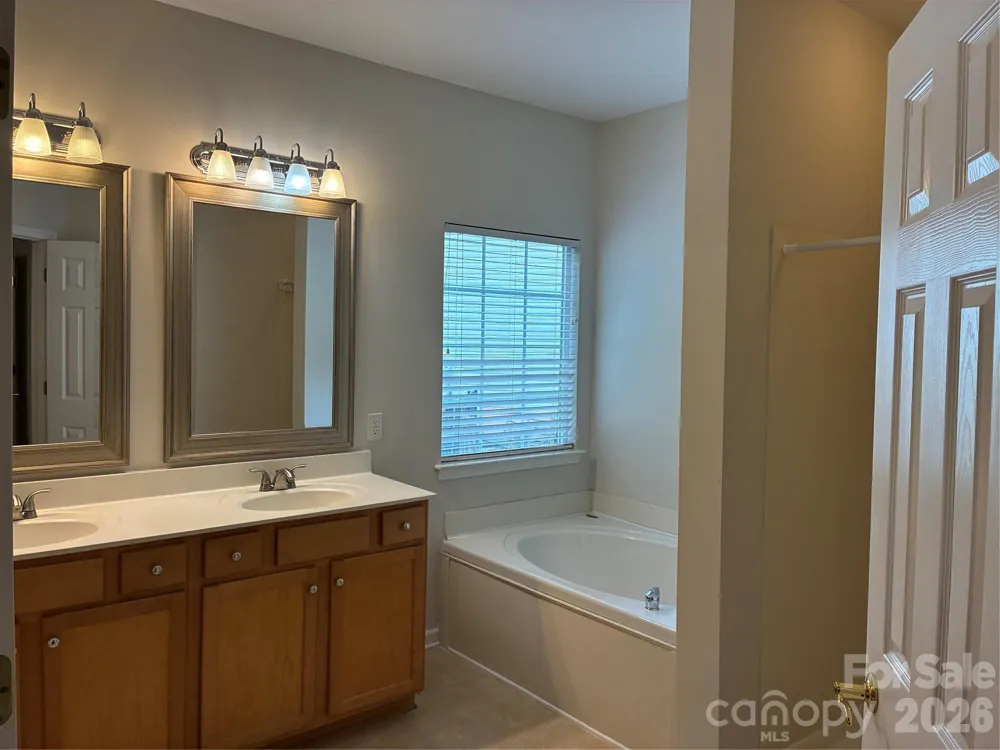 9309 Shrewsbury Drive Waxhaw, NC 28173