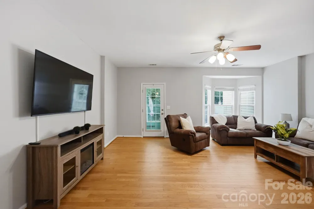 1965 Charlotte Highway #403 Mooresville, NC 28115