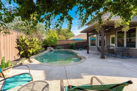 3504 Foxfield Trail
