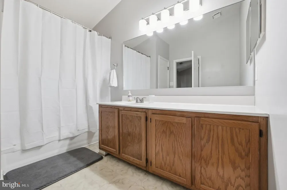 20827 BUTTERWOOD FALLS TERRACE Sterling, VA 20165