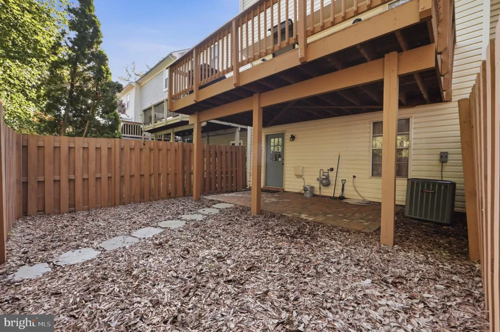 20827 BUTTERWOOD FALLS TERRACE Sterling, VA 20165