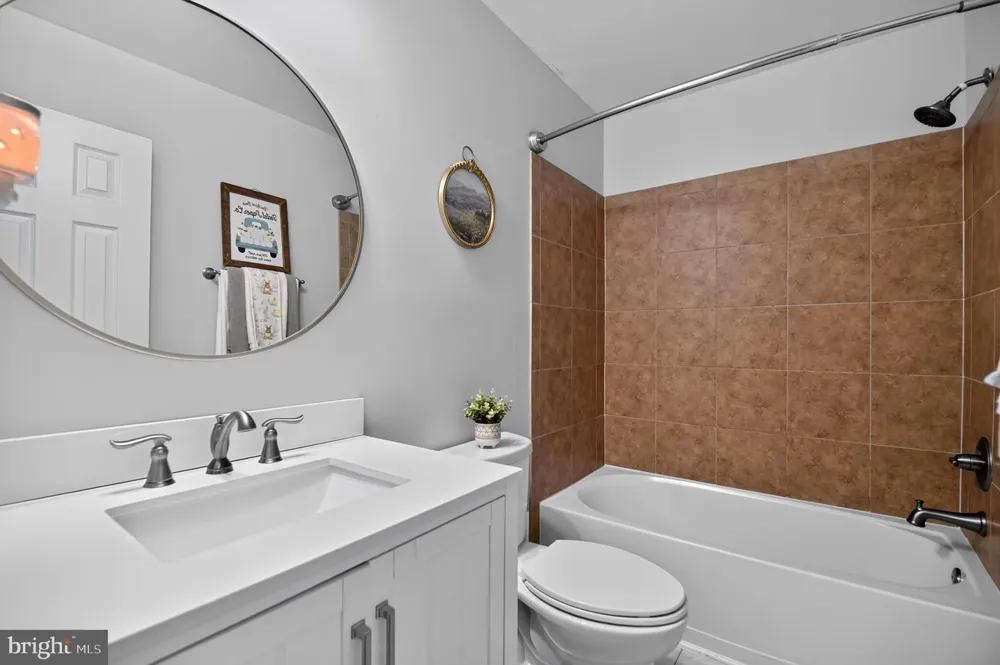 4055 NOVUM ROAD Reva, VA 22735