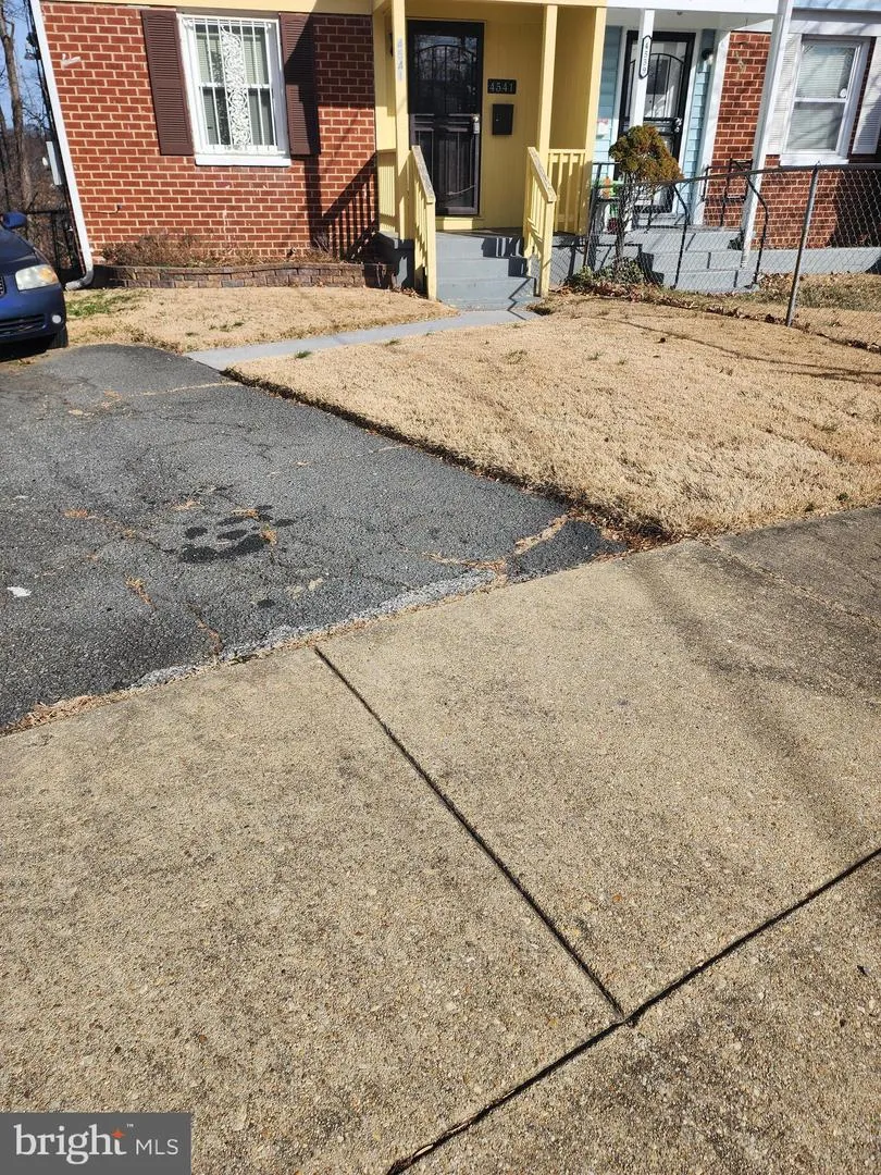 4541 AKRON STREET Temple Hills, MD 20748
