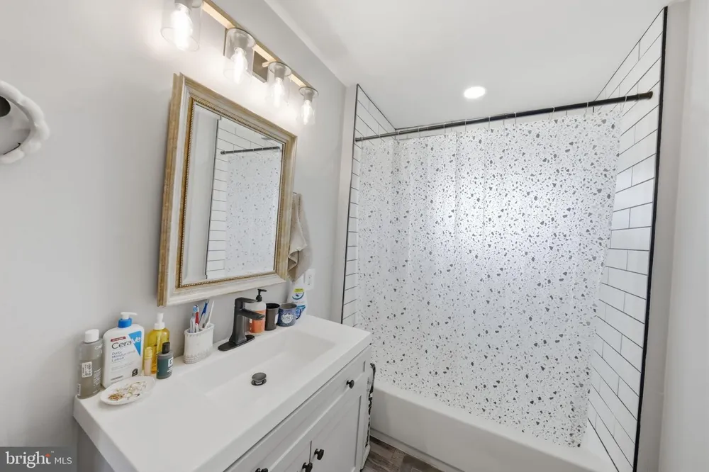 2 PAYNE AVENUE Runnemede, NJ 08078