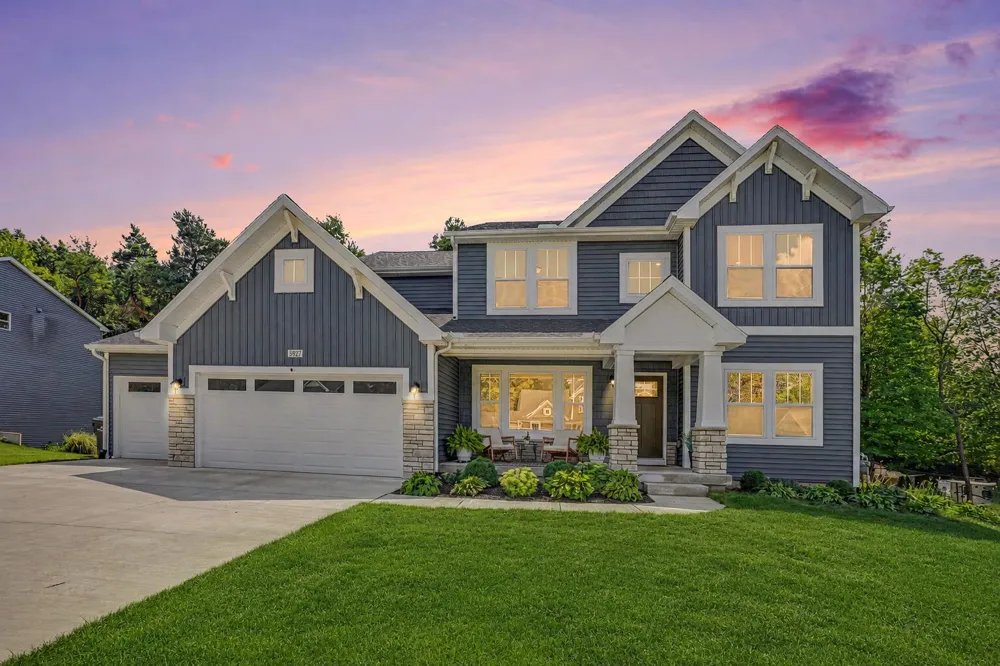 5927 Boxthorn Trail Kalamazoo, MI 49009