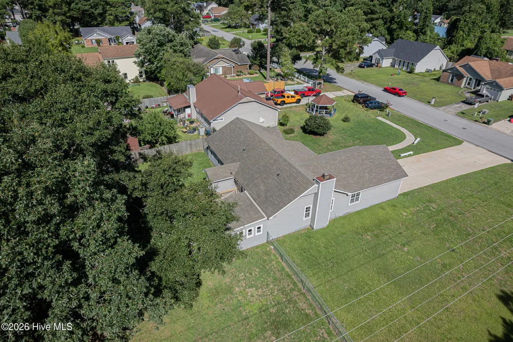 2601 Idlebrook Circle Midway Park, NC 28544