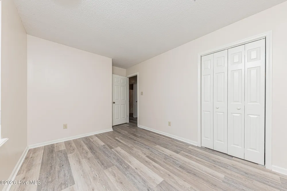 2601 Idlebrook Circle Midway Park, NC 28544