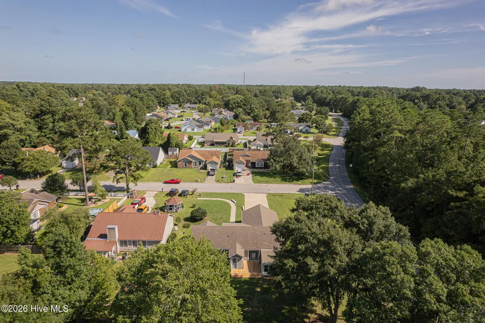 2601 Idlebrook Circle Midway Park, NC 28544