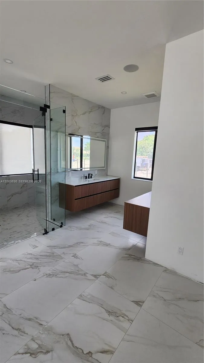 Address Not Shown Southwest Ranches, FL 33331