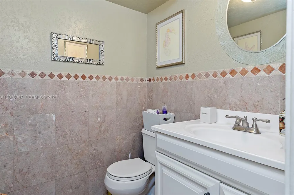 12055 SW 19th Ln #227 Miami, FL 33175