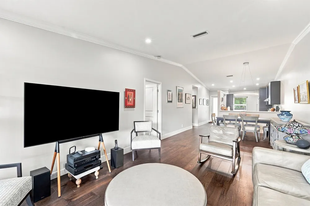 18546 HORIZON AVENUE #168 Boca Raton, FL 33496
