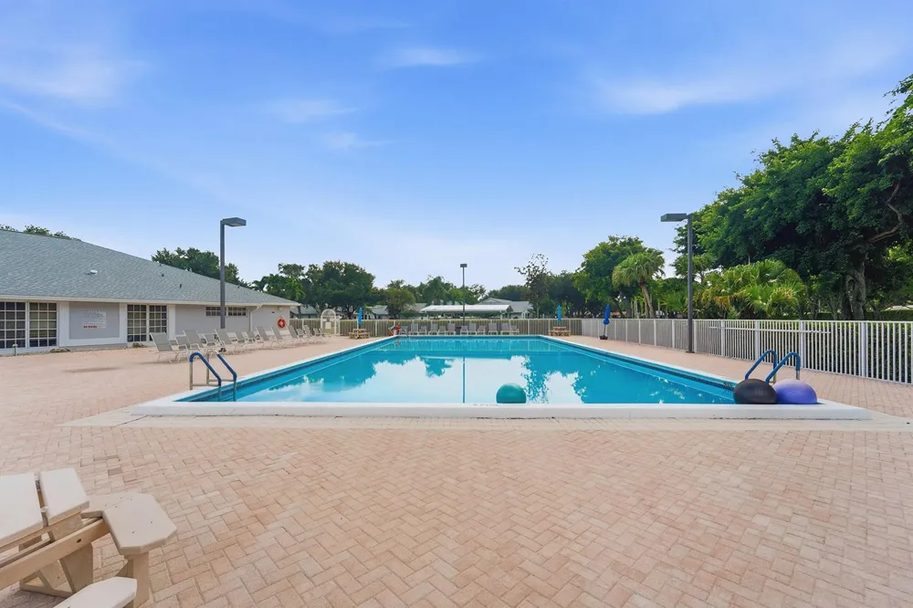 18546 HORIZON AVENUE #168 Boca Raton, FL 33496