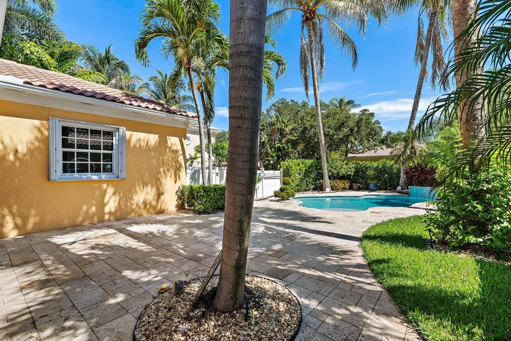 153 Savona Drive Jupiter, FL 33458