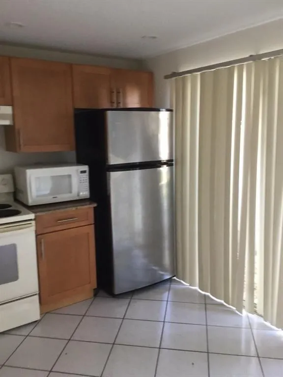2875 15th Street #2875 Pompano Beach, FL 33062