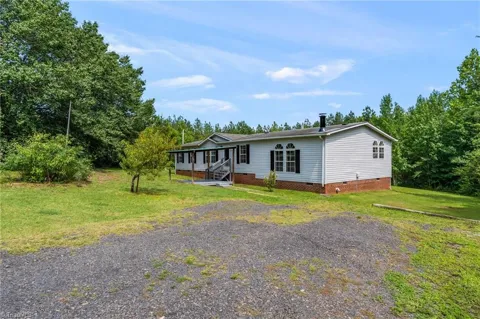 5533 Burton Chapel Road