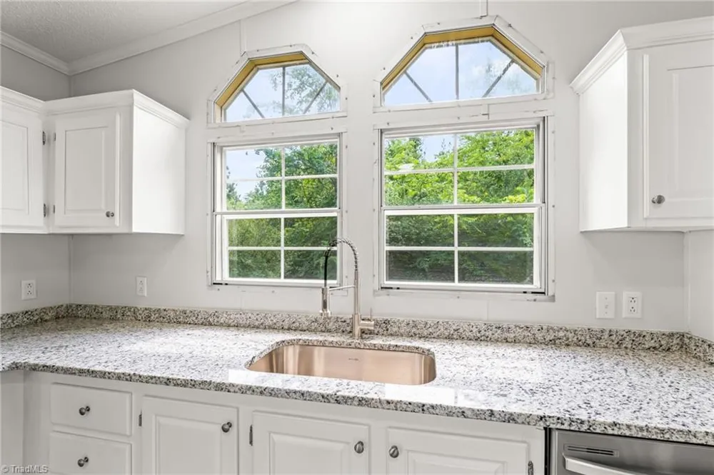 5533 Burton Chapel Road Mebane, NC 27302