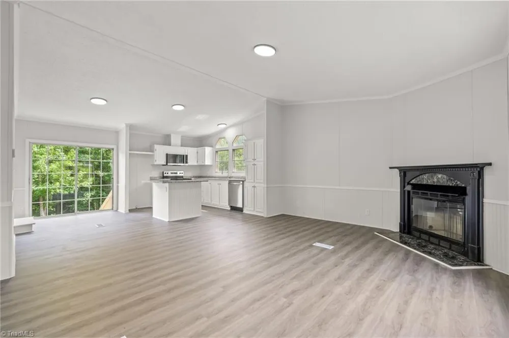5533 Burton Chapel Road Mebane, NC 27302