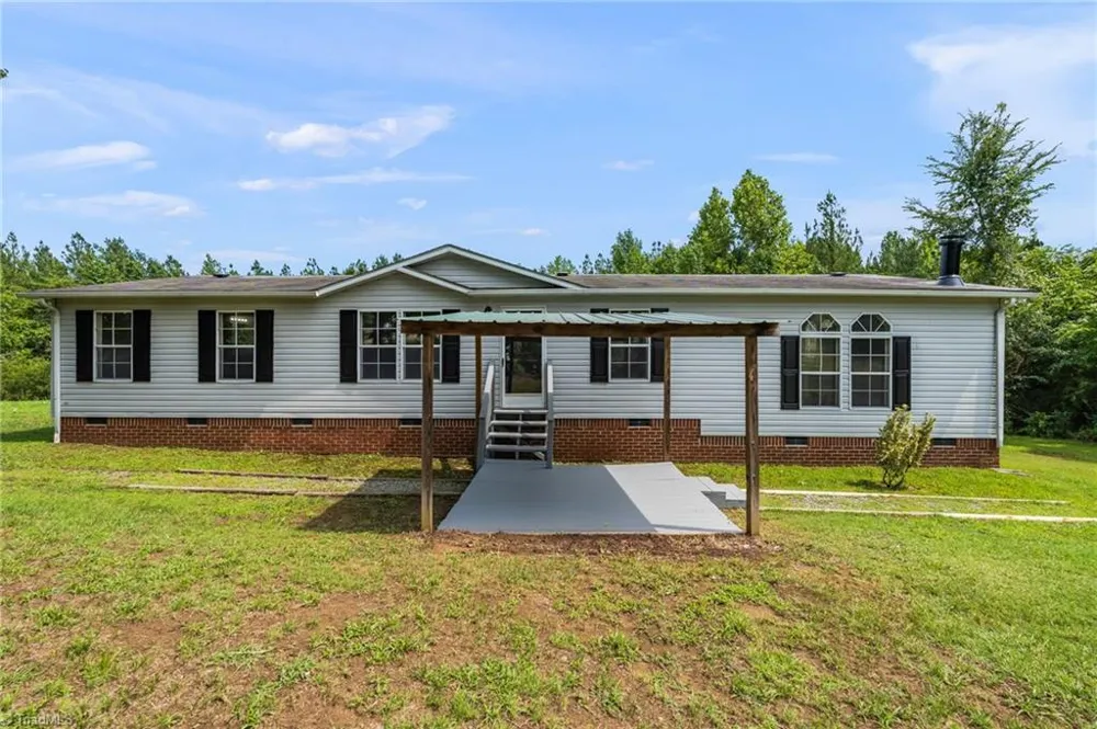 5533 Burton Chapel Road Mebane, NC 27302