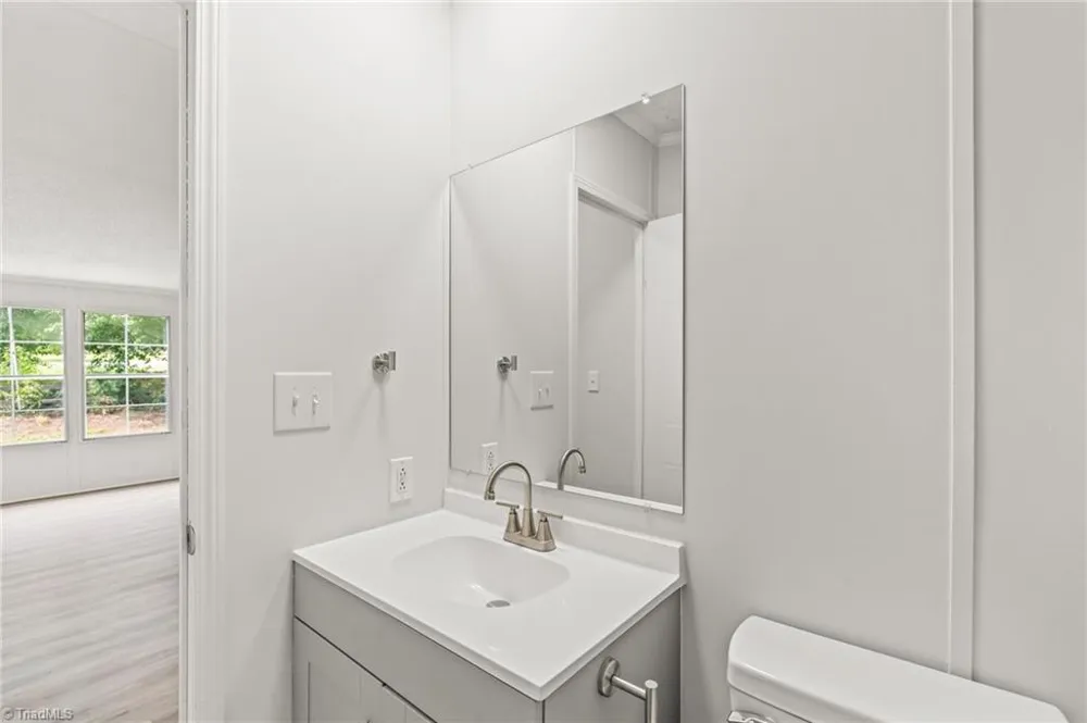 5533 Burton Chapel Road Mebane, NC 27302
