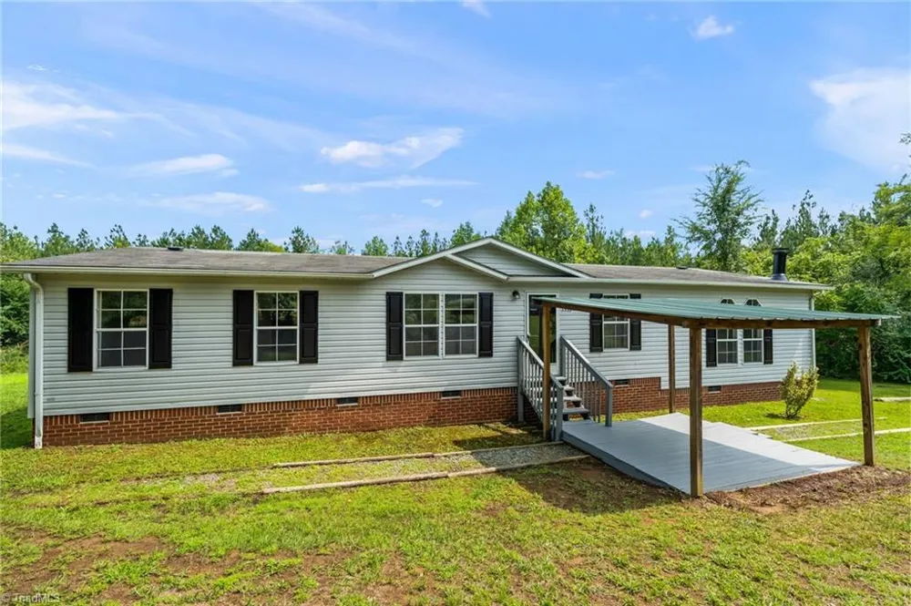5533 Burton Chapel Road Mebane, NC 27302