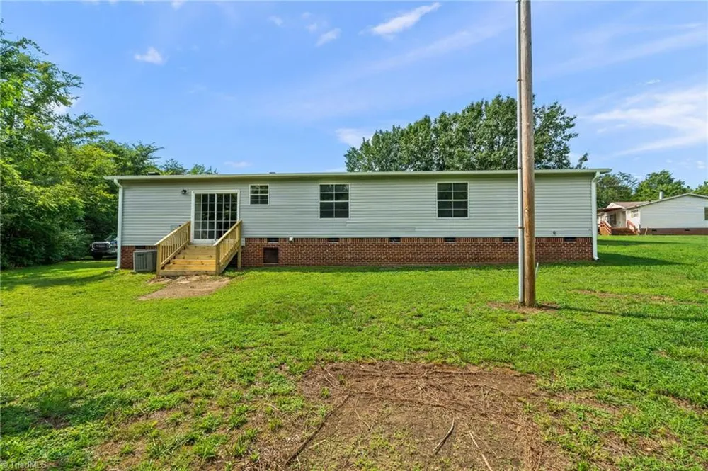 5533 Burton Chapel Road Mebane, NC 27302