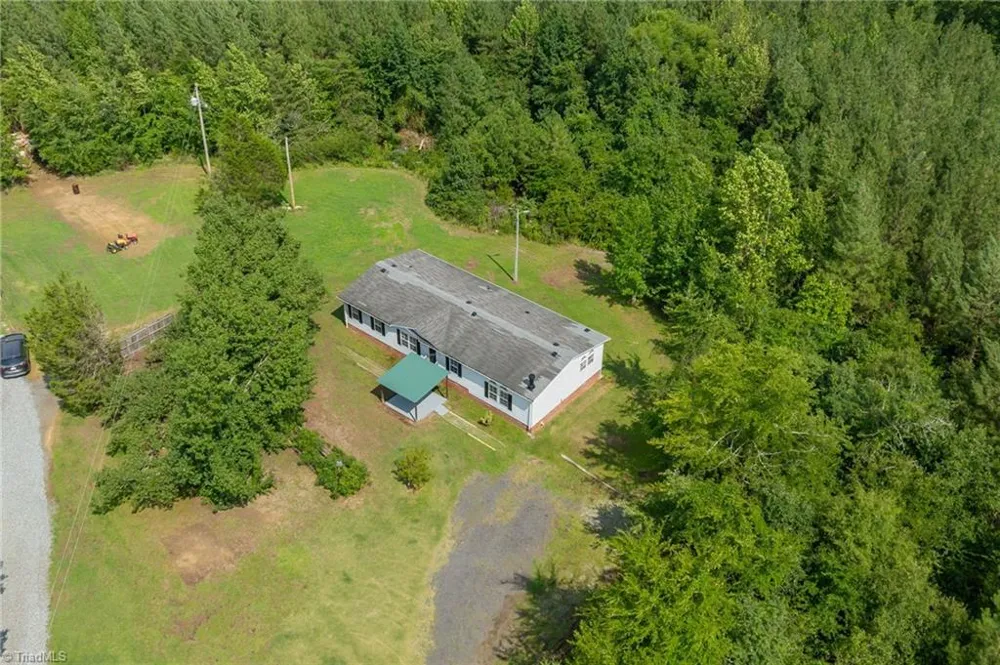 5533 Burton Chapel Road Mebane, NC 27302
