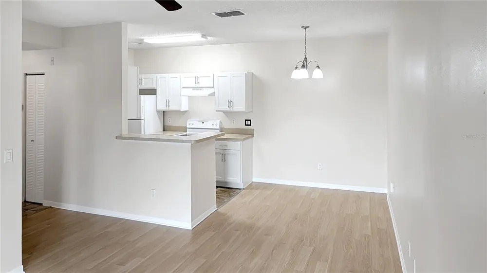 2516 GRASSY POINT DRIVE #306 Lake Mary, FL 32746