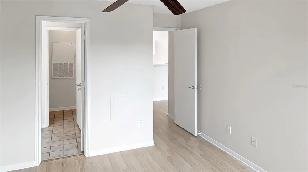 2516 GRASSY POINT DRIVE #306 Lake Mary, FL 32746