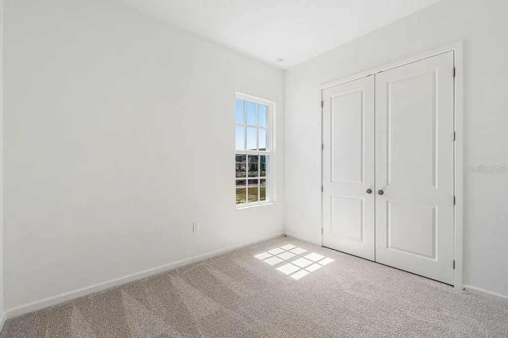 1833 HEADLAND LOOP Kissimmee, FL 34747