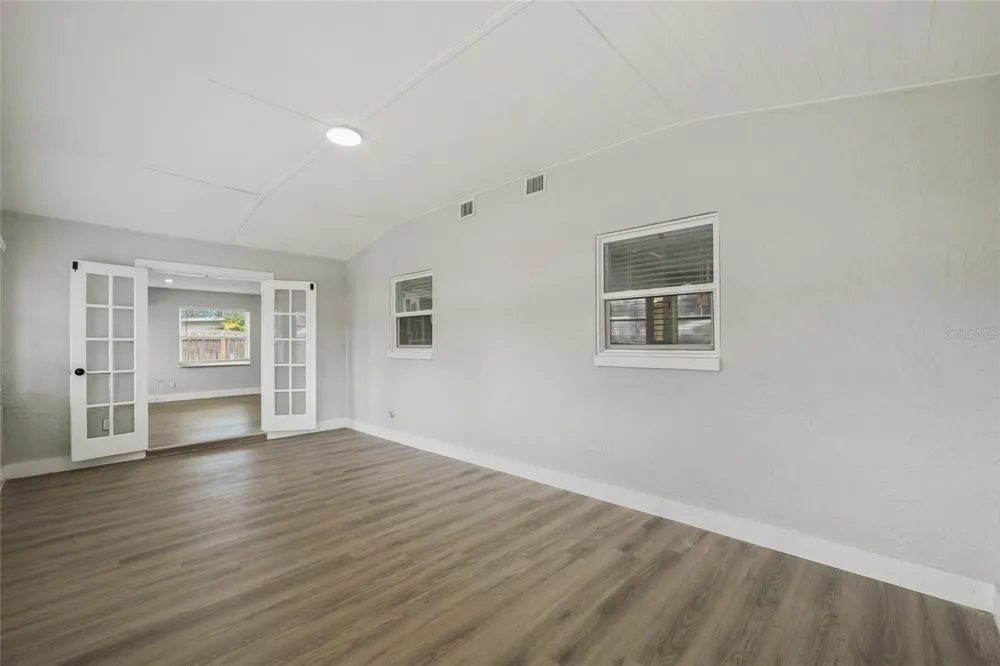 2952 WEBLEY DRIVE Largo, FL 33771