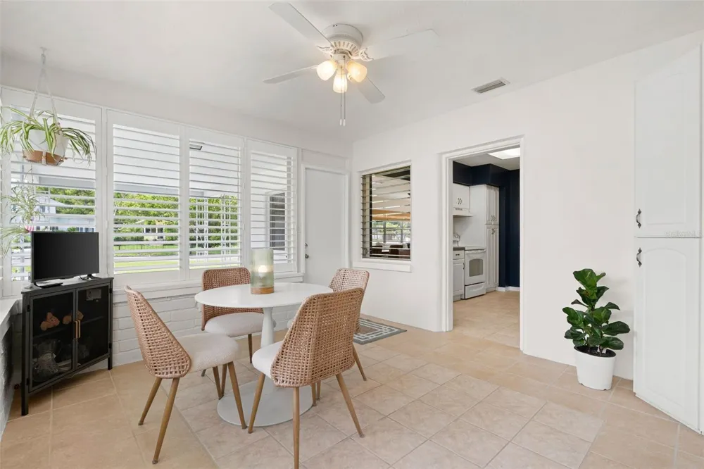 2237 2ND AVENUE E Bradenton, FL 34208